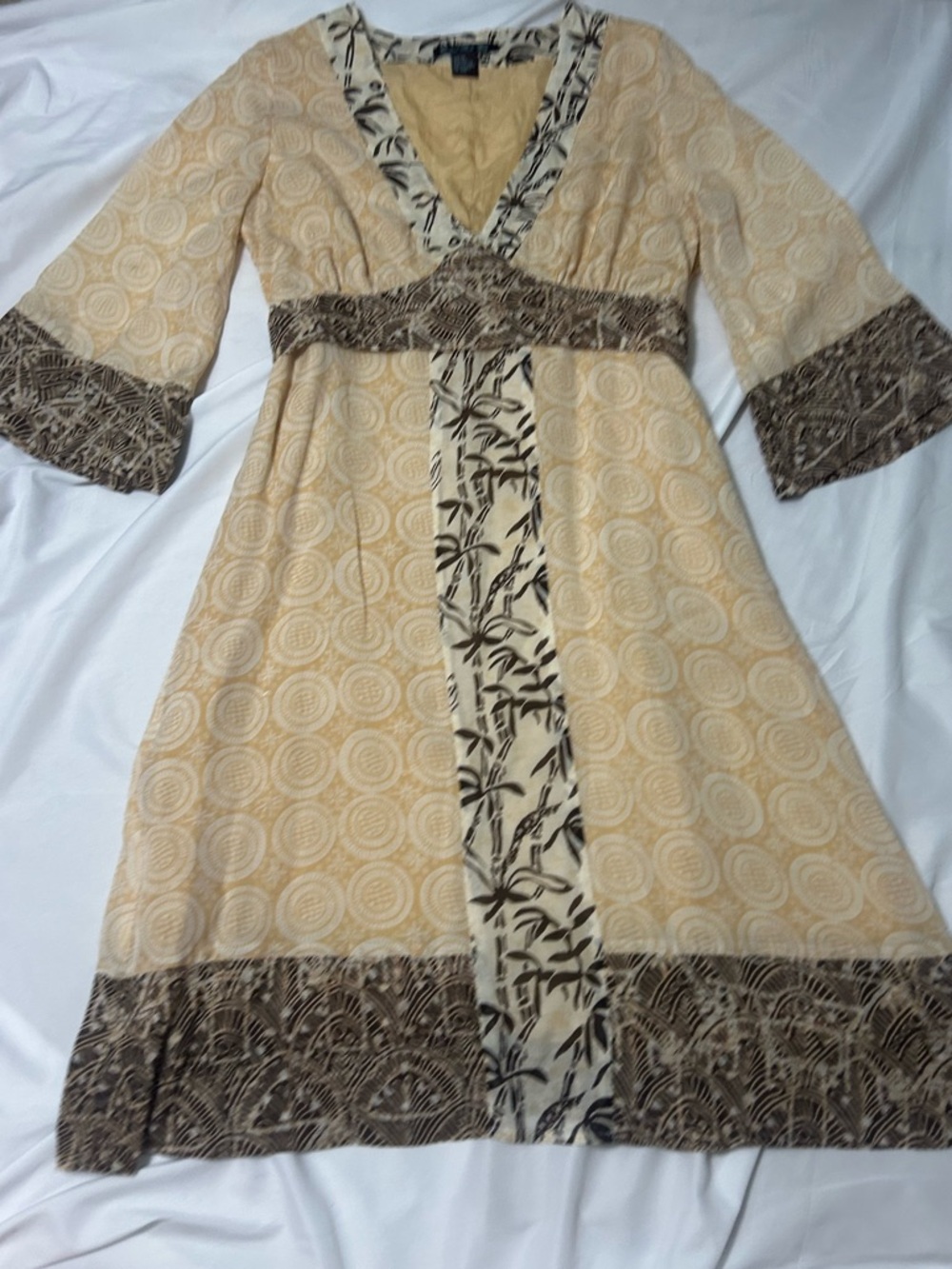 Central Park West Size Medium Women’s Dress Silk Blend Tan Brown